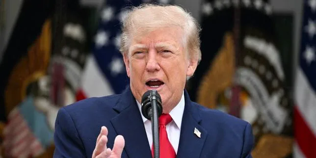 EN DIRECT, guerre en Ukraine : Donald Trump accuse Volodymyr Zelensky de « ne pas vouloir mettre fin » à la guerre avec la Russie