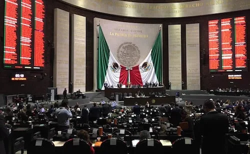 Diputados aprueban en lo particular Ley Federal de Ingresos; incluye reserva para que grandes empresas deudoras paguen