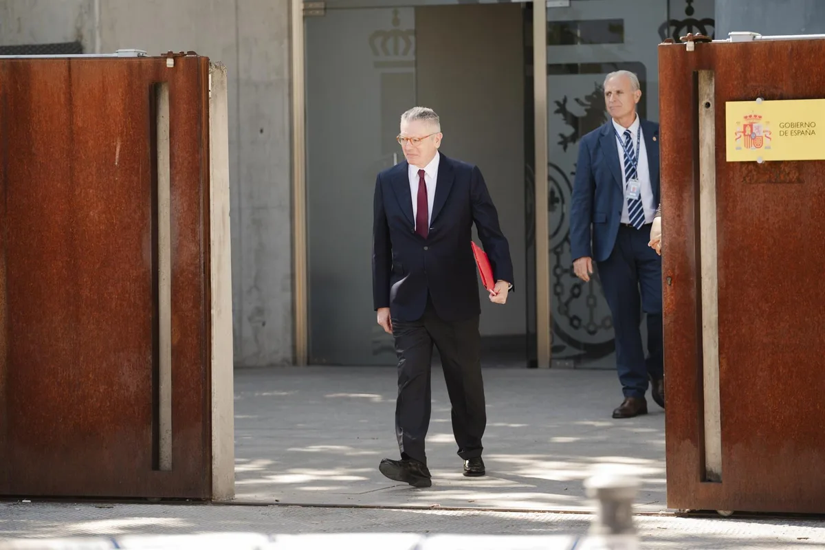 VÍDEO: Gallardón defiende que operación del Canal de Isabel II tuvo informes "favorables" y ningún perjuicio para Madrid
