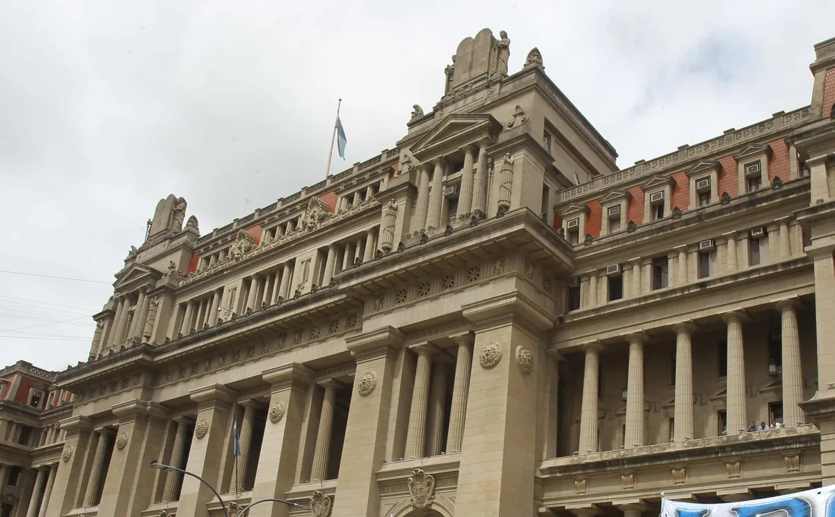 La Corte Suprema sesionará este viernes de forma extraordinaria y podría definir el futuro de la Ley de Tierras