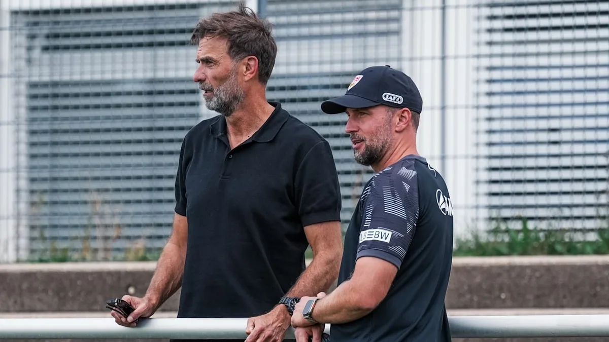 Er schaute sich das Training an - Klopp überraschend bei diesem Bundesligisten aufgetaucht