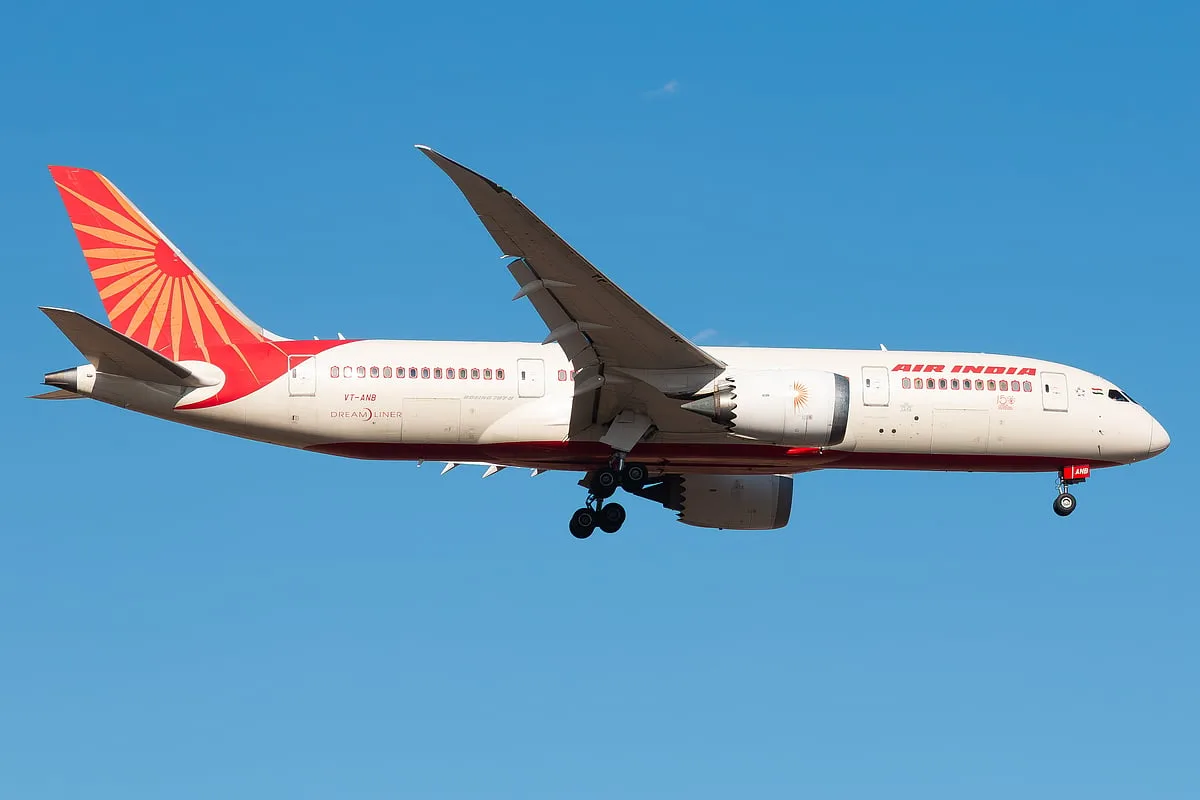 Avião da Air India aterrou de emergência por aviso de sequestro, que afinal era falso