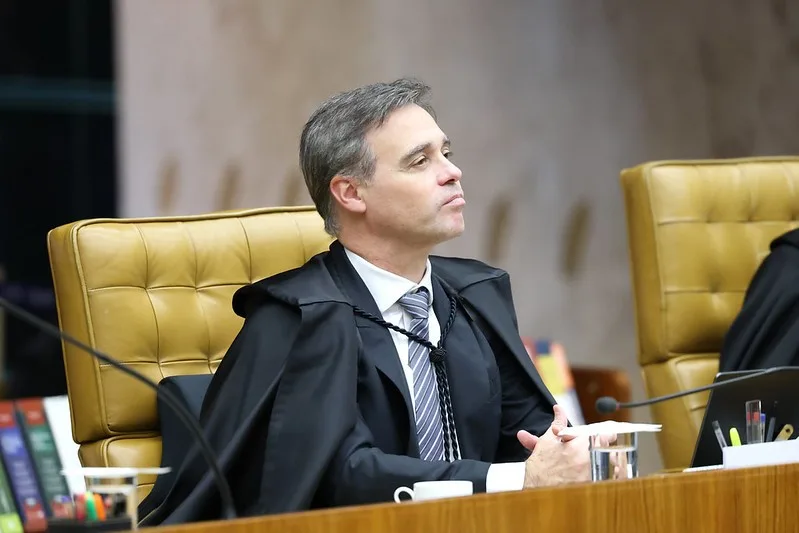 Em decisão, Mendonça defende direito constitucional de jornalistas ao sigilo da fonte