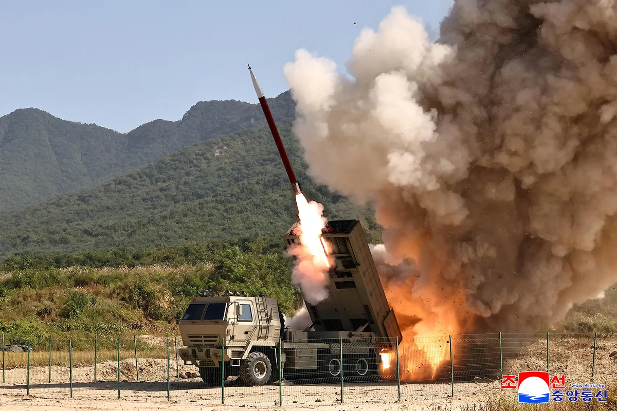 El régimen de Corea del Norte probó un nuevo sistema mejorado de lanzamiento de misiles