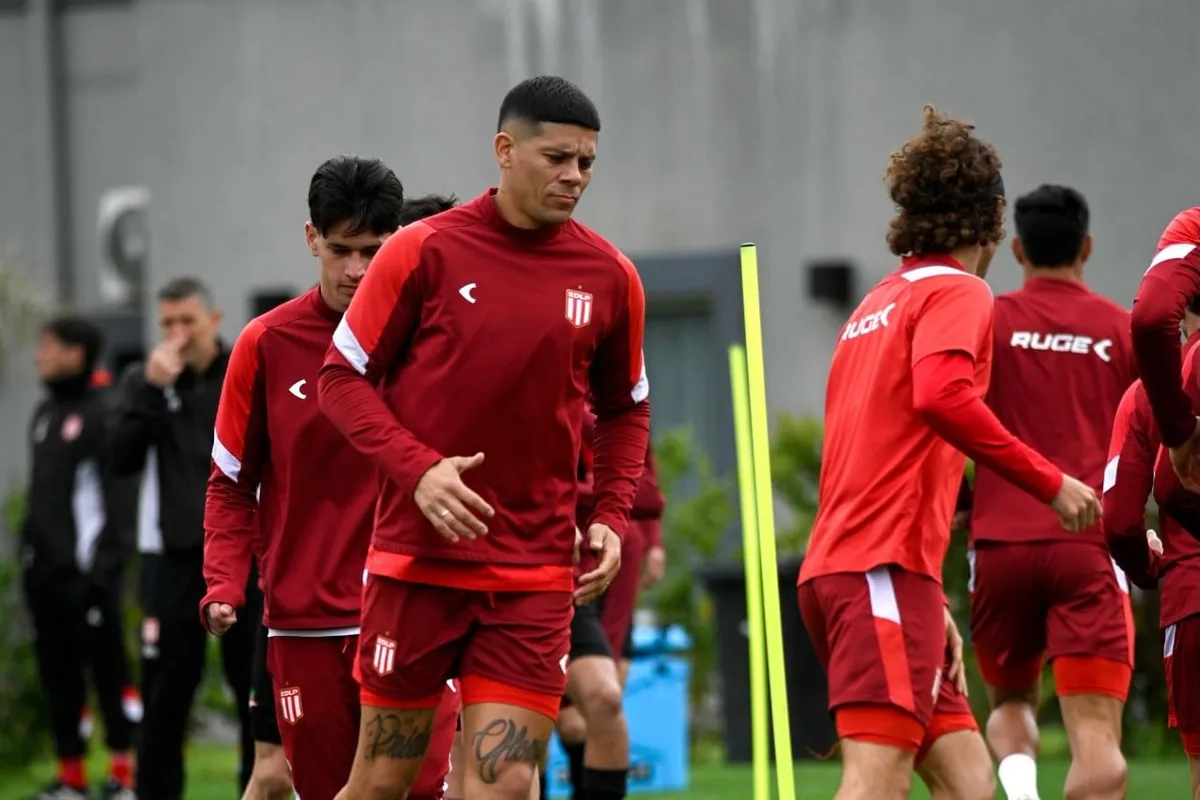 Las razones de la Conmebol para no habilitar a Marcos Rojo y qué hará Estudiantes de La Plata