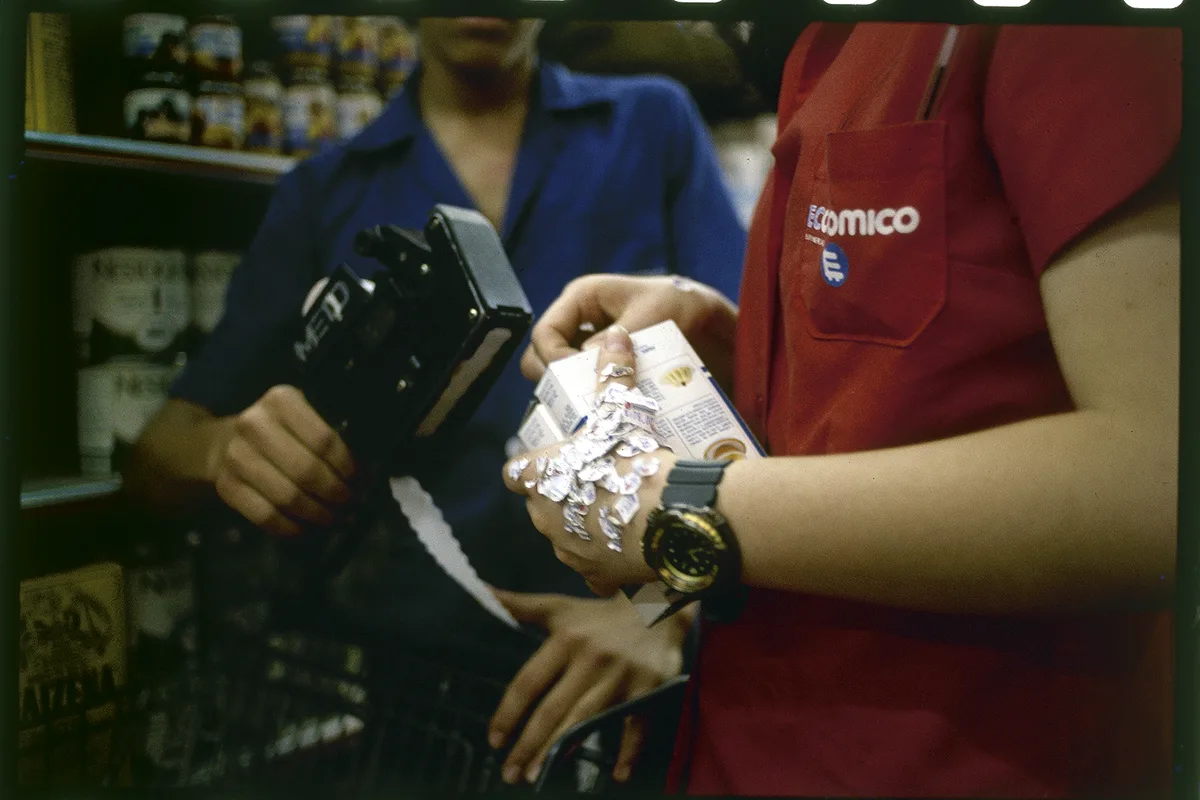 Fim da escala 6×1 muda rotina de quem trabalha em supermercado? Entenda