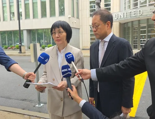 로비선 '美기업' 앞세우다…쿠팡, 美집단소송선 '韓플랫폼' 주장