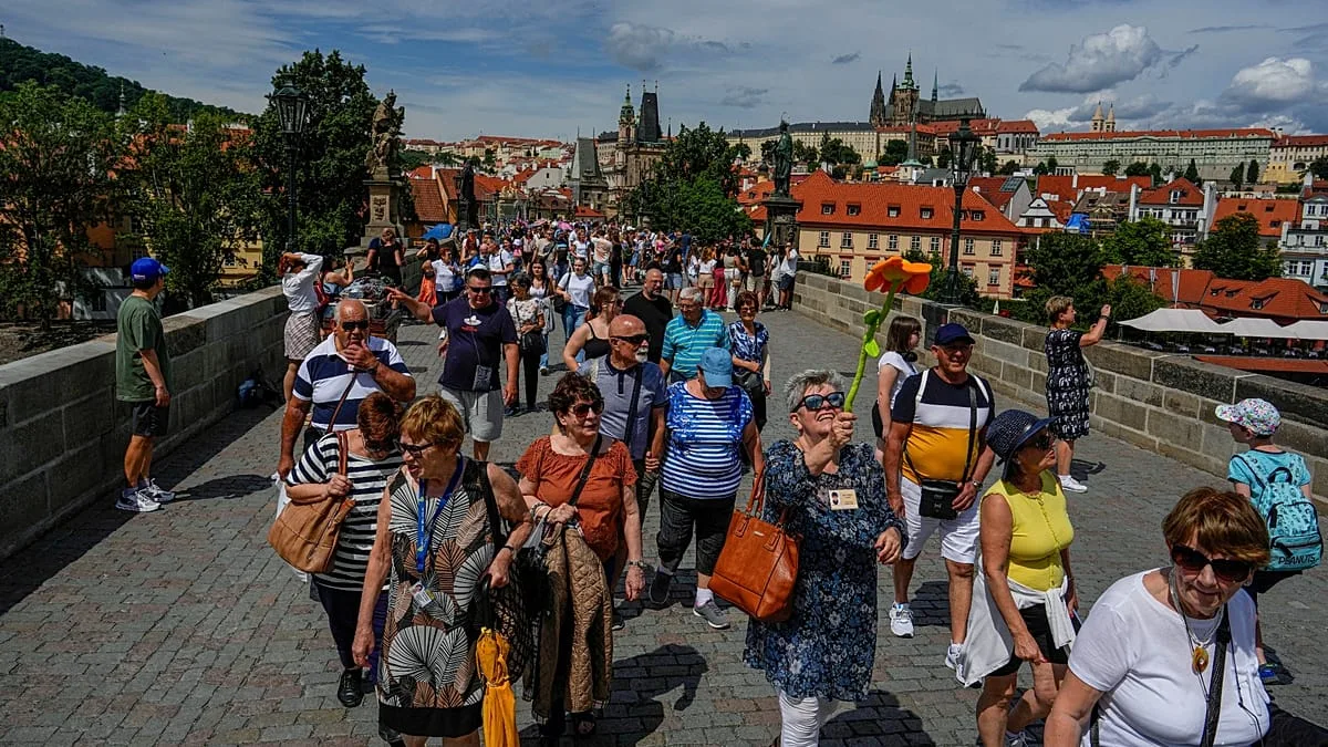 Europa: guias de turismo alertam para perigos da atividade perante as ondas de calor