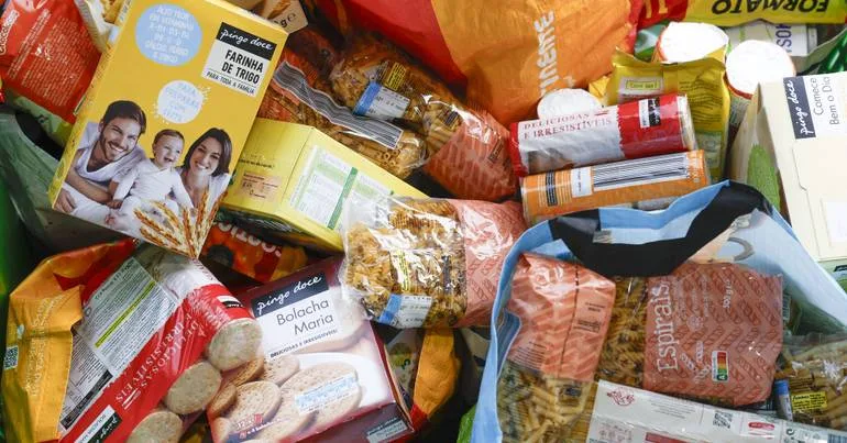Preço dos alimentos essenciais na Madeira desce 6% em agosto