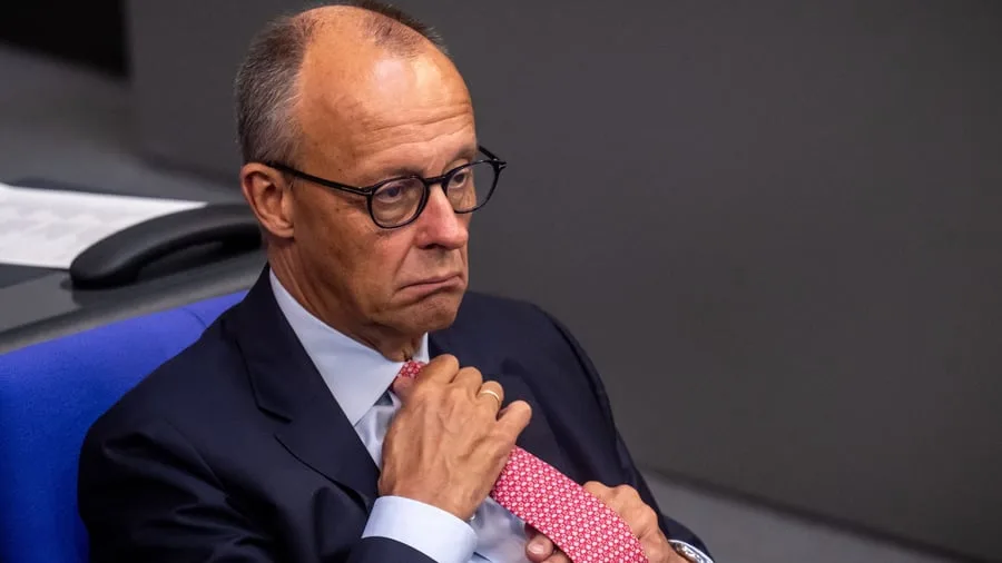 Kanzler und Koalition: AfD-Sieg, Streit und miese Umfragen: Merz unter Druck