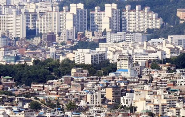 경희궁자이 국평 월세 500만원…정부發 전세소멸에 강북도 미친 월세