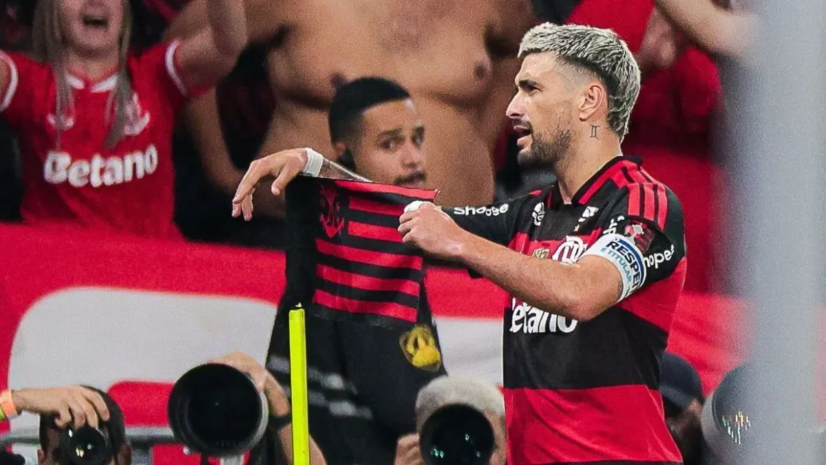 Flamengo leva sustos, mas elimina Del Valle com gol bizarro e avança à semifinal da Libertadores