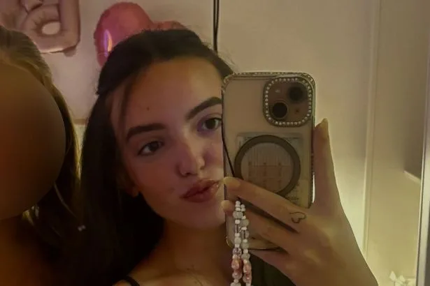 Teen 'thought she'd die' after ordering vodka and Coke on Majorca holiday
