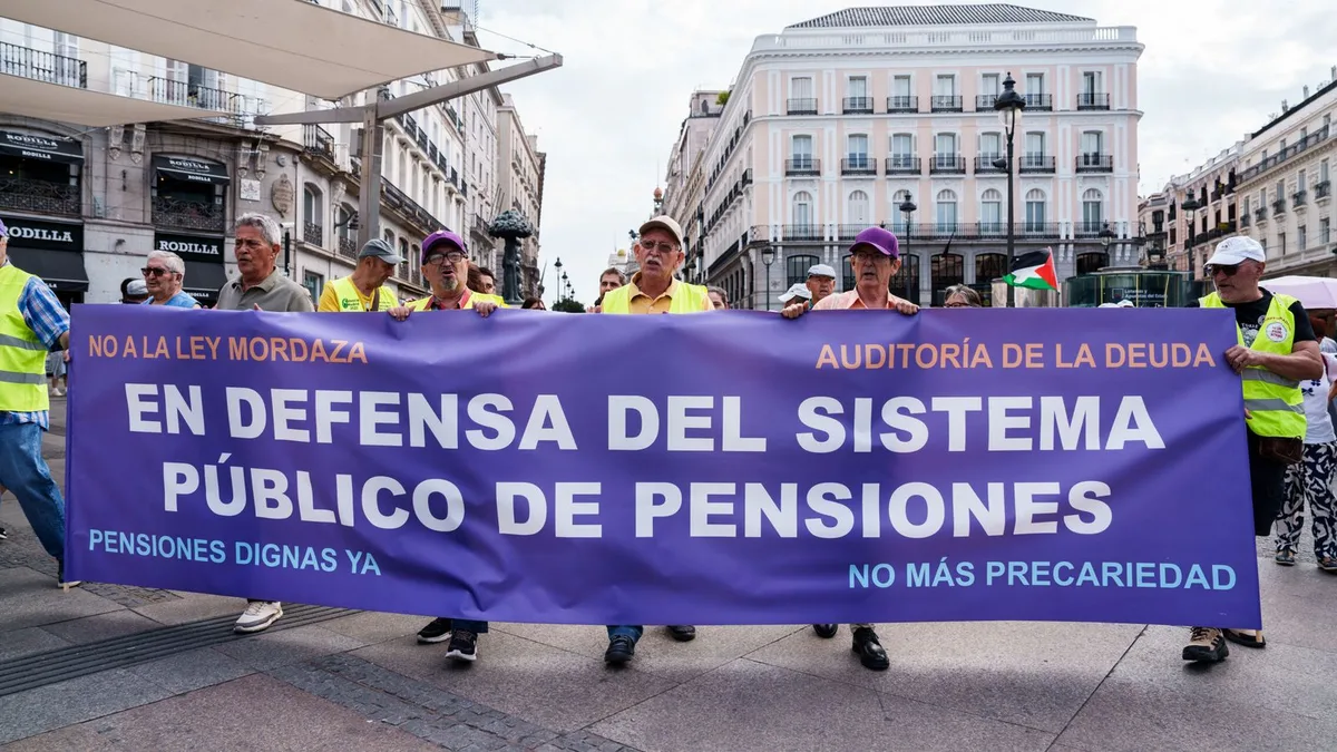 La generosidad de las pensiones: los hombres cobran 50.000€ más de lo cotizado y las mujeres, 103.000€