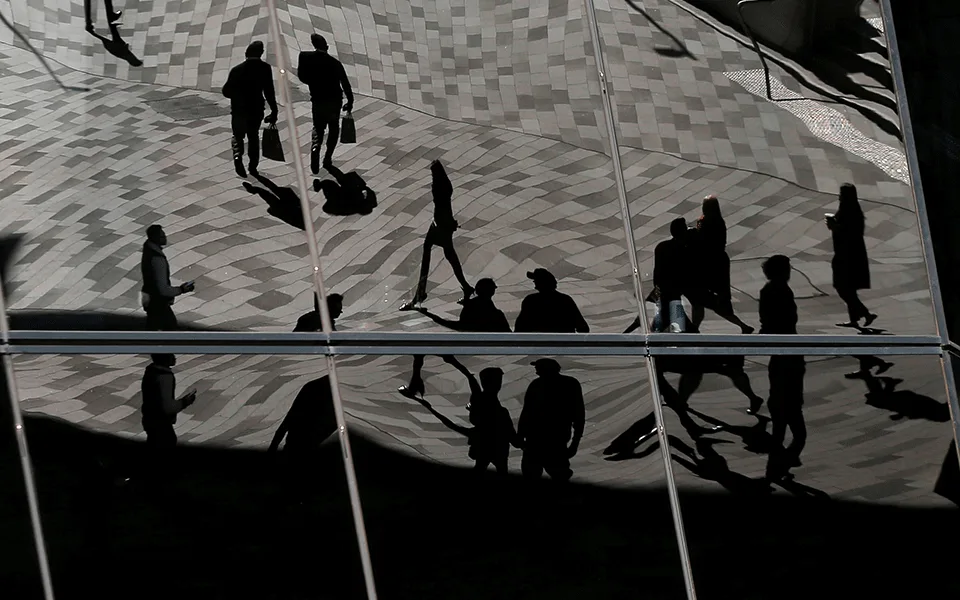 Há mais bilionários no mundo. Estados Unidos lideram com 990