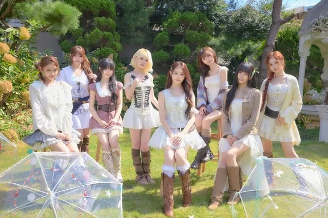 유니스, '하늘땅 별땅' 차트 역주행 기세 이어간다…23일 신곡 'Milky Way' 기습 발매