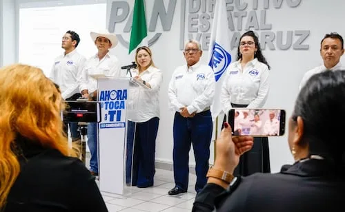 PAN Veracruz habilita plataforma para reportar desabasto médico en IMSS-Bienestar; recopilará casos de cirugías pospuestas