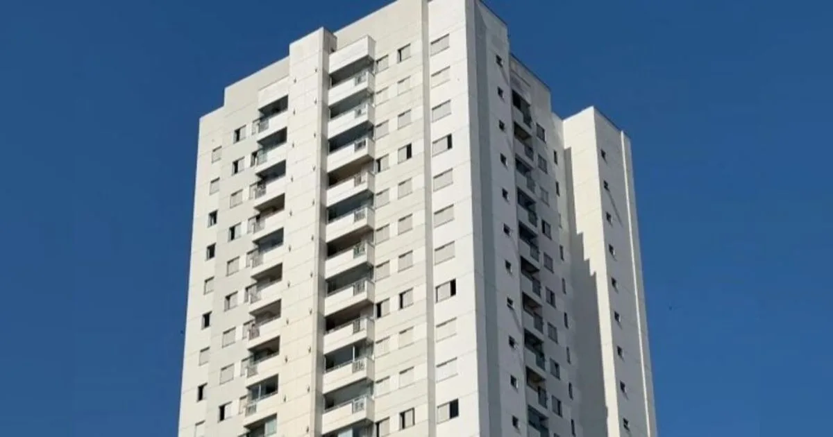 Polícia investiga se homem que caiu do 14º andar em Londrina se jogou para fugir de tortura ou se foi arremessado