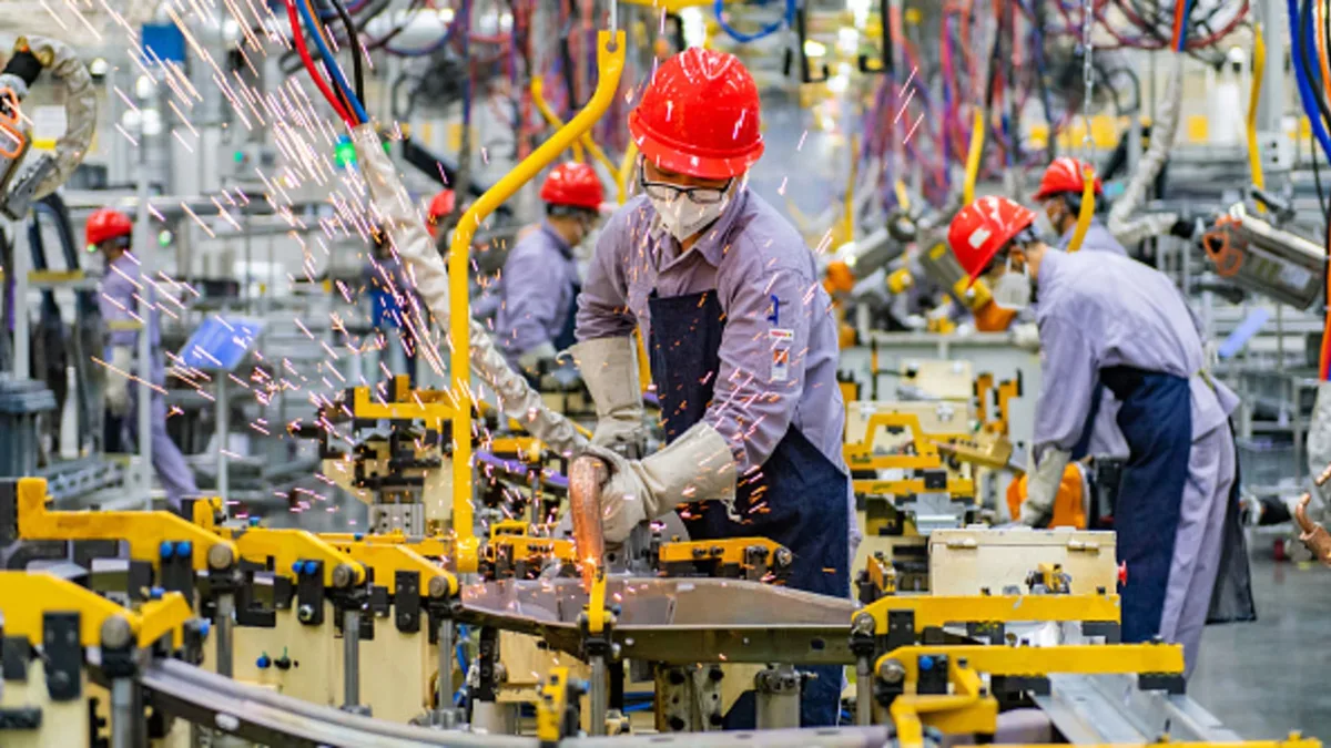 China industrial profit growth in July slumps to 7-month low of 11.2%