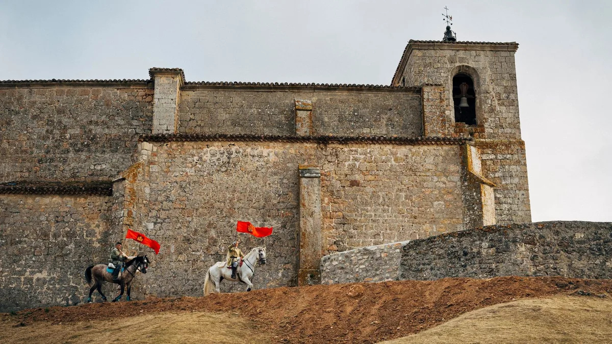 El pueblo castellano de 200 vecinos que se convierte en un campo de batalla medieval: a 20 minutos de Burgos y cargado de historia