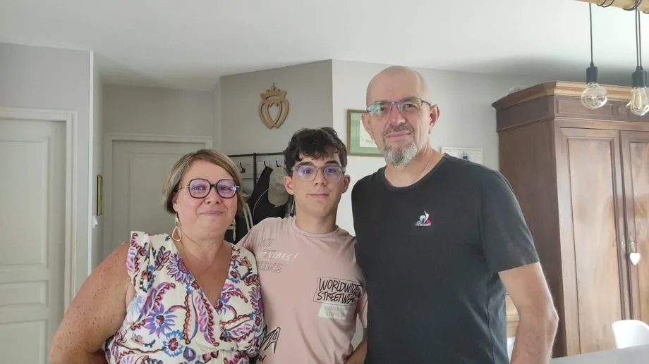 "C'est de la maltraitance" : une famille de Bressuire écrit à Emmanuel Macron pour dénoncer le manque de places en IME