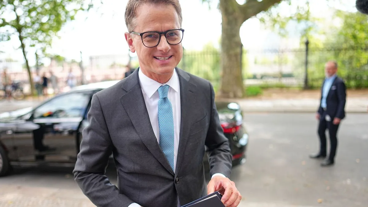 Rente: Linnemann will Rentenansprüche für Pflegende sichern