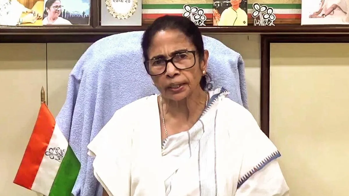 Suvendu vows to keep Mamata off the streets, TMC chairperson says not taking political sanyas