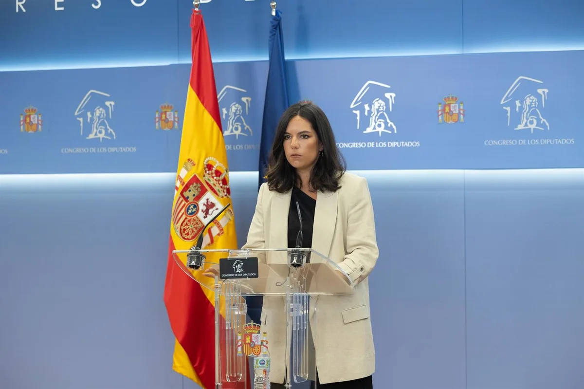 Vox ve a Sánchez capaz de no convocar elecciones: "Busca el estallido social para ceder cosoberanía en Ceuta y Melilla"