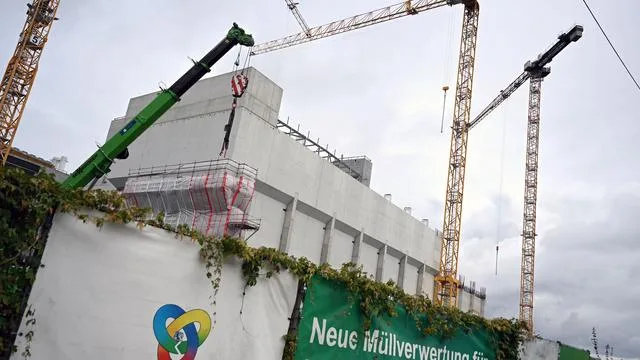 Parlament: Umweltausschuss tagt wegen neuer Müllverbrennungsanlage