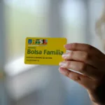 Aumento de R$ 22 bi no Bolsa Família pressiona por revisão de benefícios