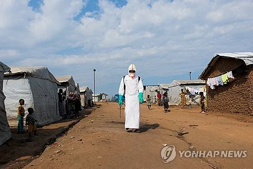 민주콩고 에볼라 사망 2천500명 넘어…유엔 "기하급수적 증가"