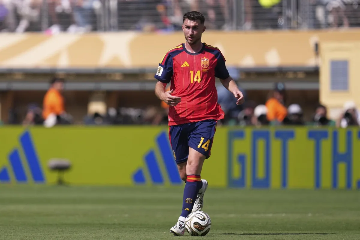 Aymeric Laporte: "La gente se ha vuelto muy loca"