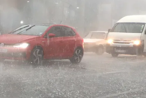 Western Cape braces for heavy rain, strong winds and rough seas