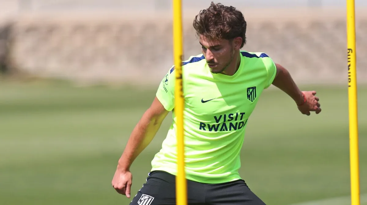 Luego de varios días de ausencia, Julián Álvarez volvió a los entrenamientos en el Atlético de Madrid