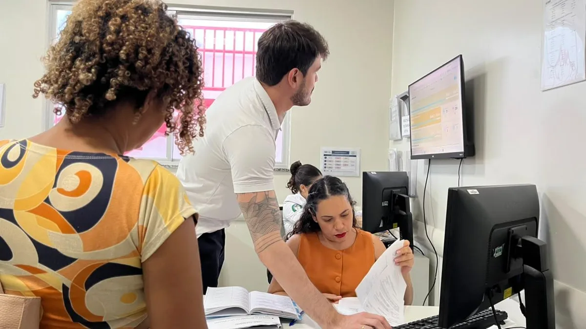 Maternidade agenda consultas de mães e recém-nascidos antes da alta hospitalar