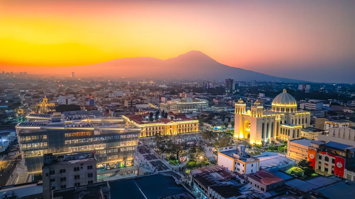 El 39% del suelo edificable dentro del Centro Histórico de San Salvador tiene carácter patrimonial