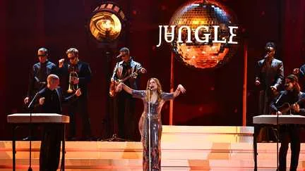 Le groupe britannique Jungle fait rayonner l'été avec son nouvel album "Sunshine"