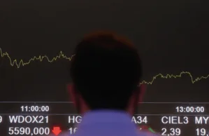 Ibovespa fecha no 10º dia de queda com pressão de bancos e vai a 166.783 pontos