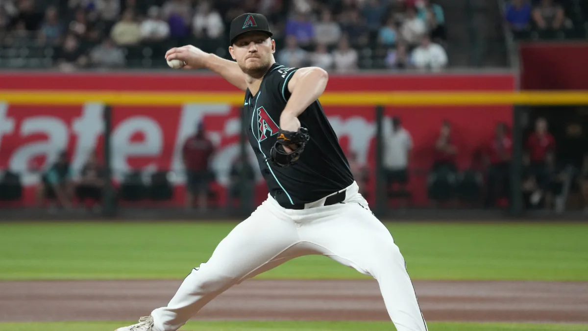 Diamondbacks place Canadian RHP Michael Soroka on IL