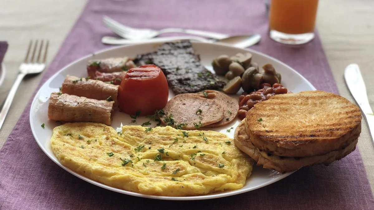 More protein in your breakfast or snacks won’t give you more muscle without more work – a biologist separates the science from the marketing