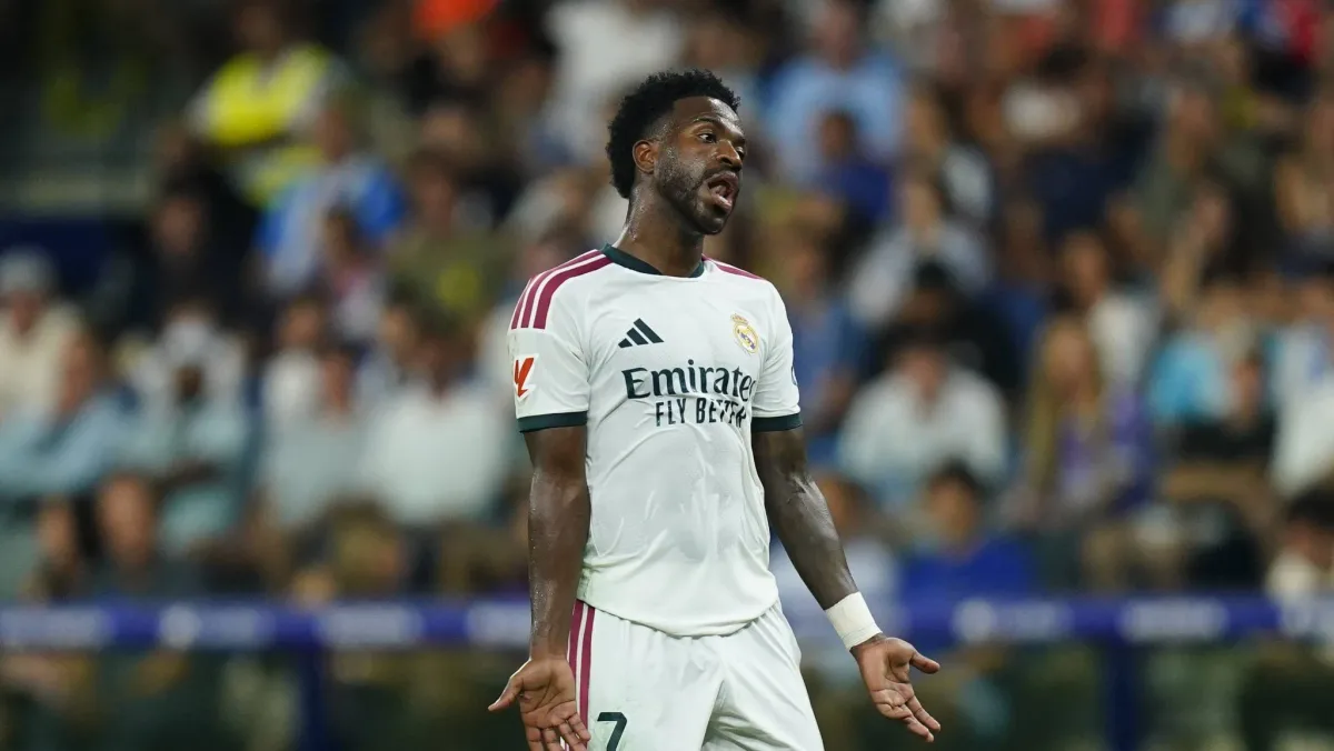 Mourinho explica estratégia ‘anti-Vinícius Junior’ de adversários na Espanha: ‘É bullying’