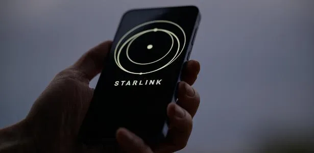 Starlink ganha 'via no céu' para futura internet em celulares no Brasil