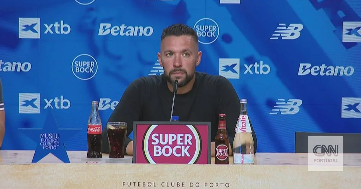 Farioli recusa falar de Fofana: «Ainda é jogador do Rennes»