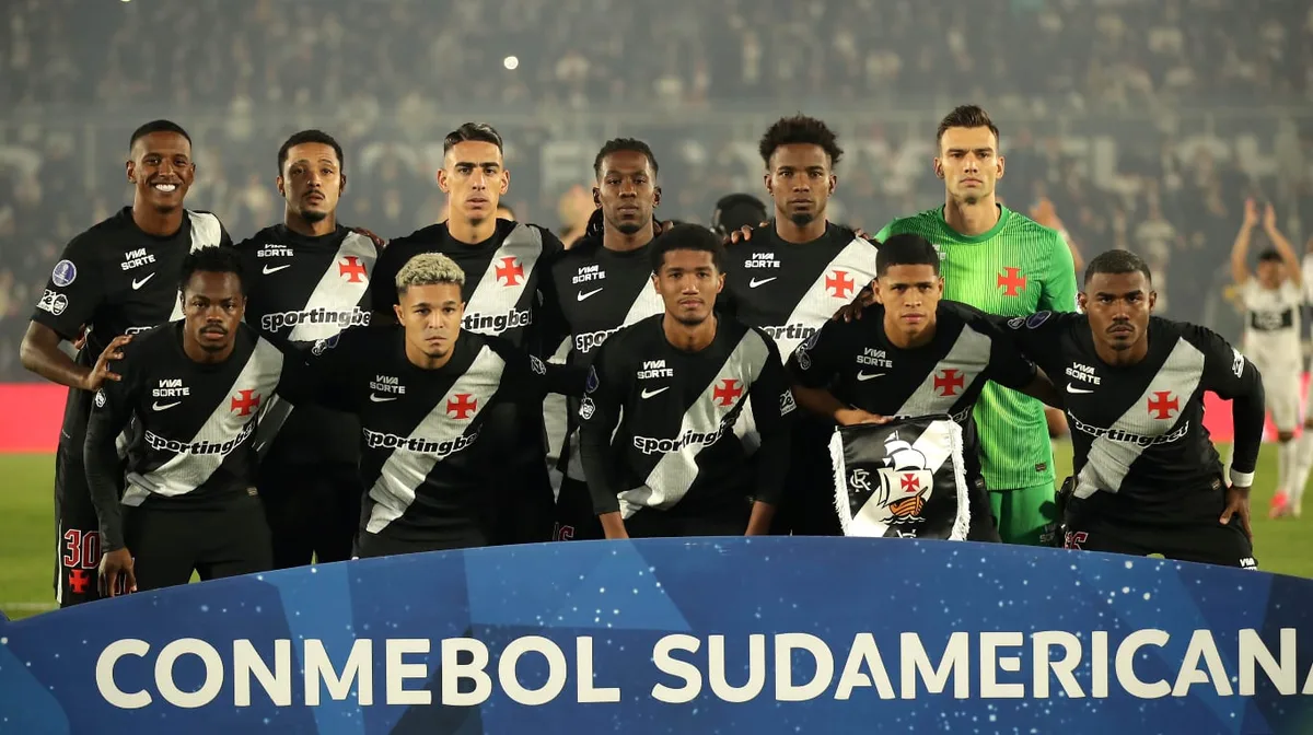 Un jugador de Vasco da Gama quedó afuera del partido de ida ante Boca tras sufrir un accidente con su auto