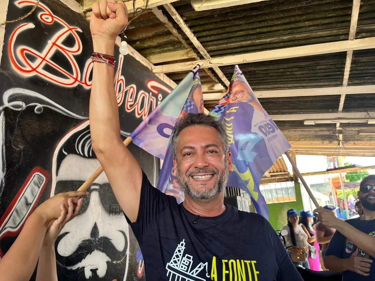 Clécio Luís participa de bandeirada em Macapá