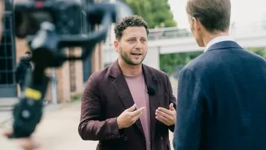 Grünen-Chef Banaszak will Osten nicht "verloren" geben