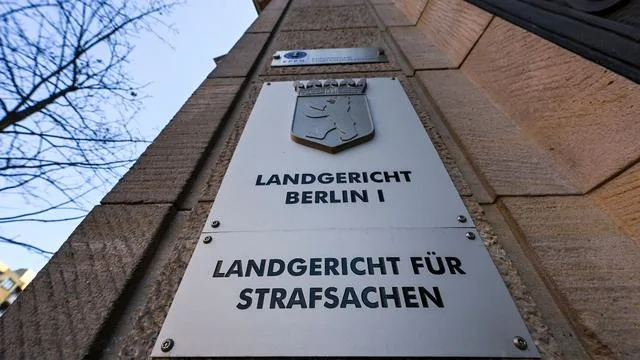 Kriminalität: Frau in Berliner Parkanlage getötet - Angeklagter schweigt