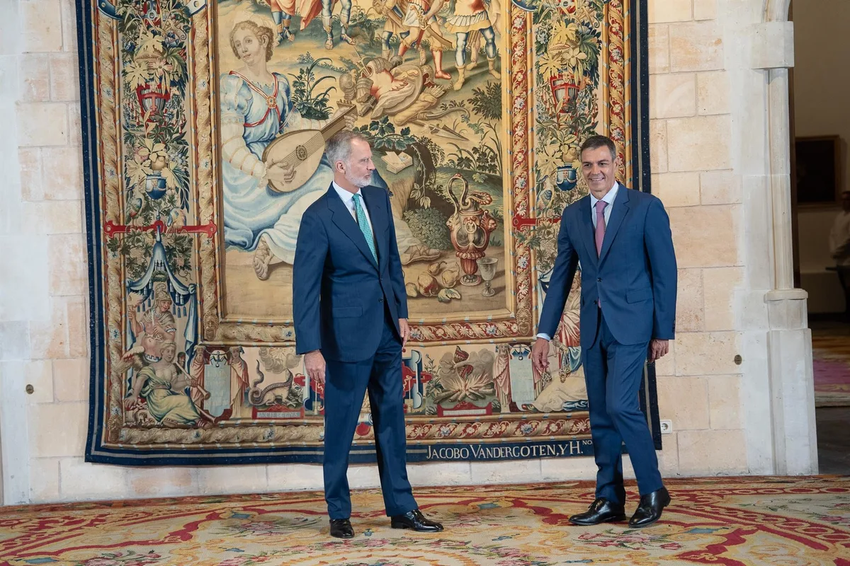 Sánchez se reúne con el Rey Felipe VI tras pedir que acuda a Ceuta y Melilla e insiste en que la visita se hará “cuando se den las condiciones”