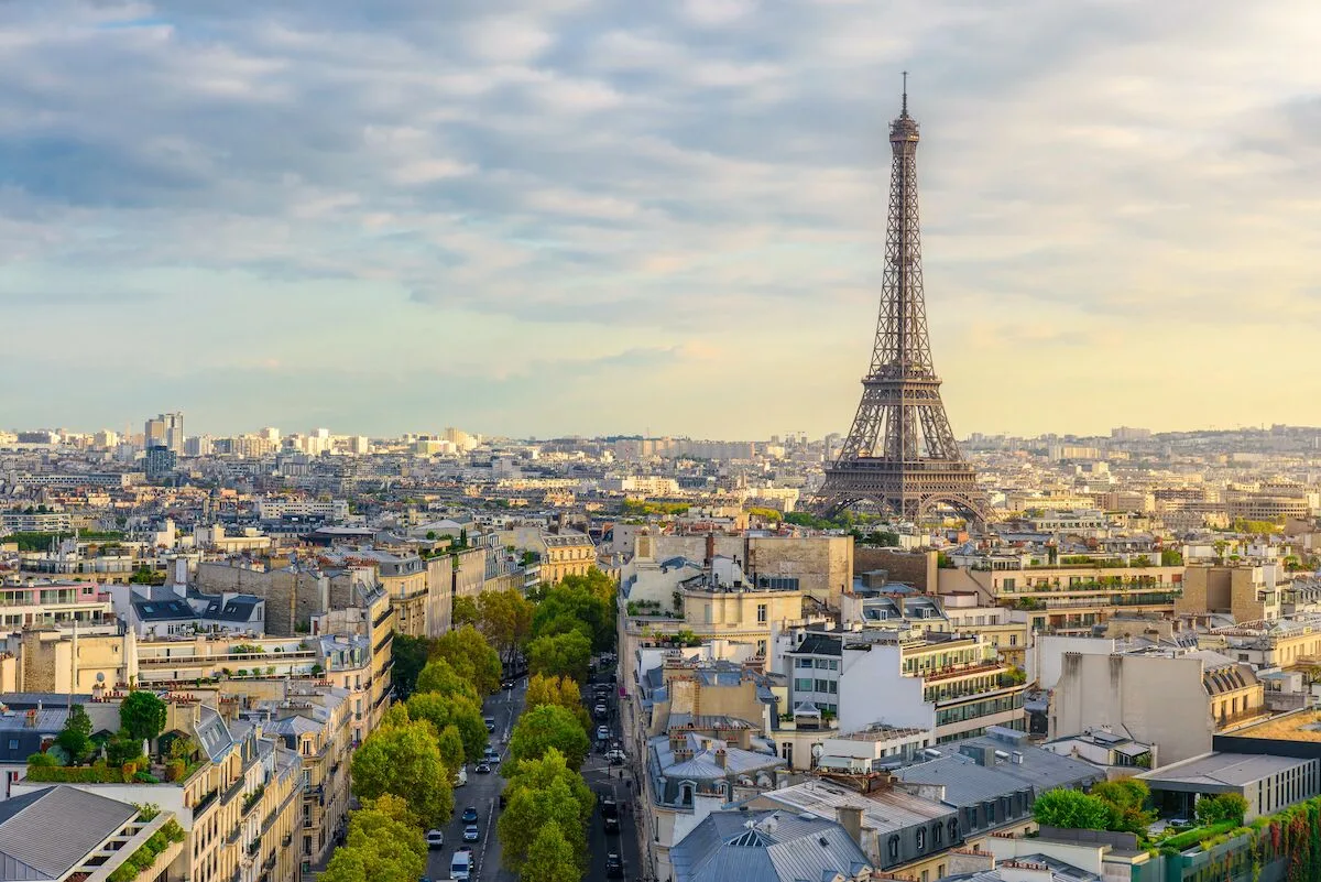 Muralha escondida em Paris pode revelar origem da cidade