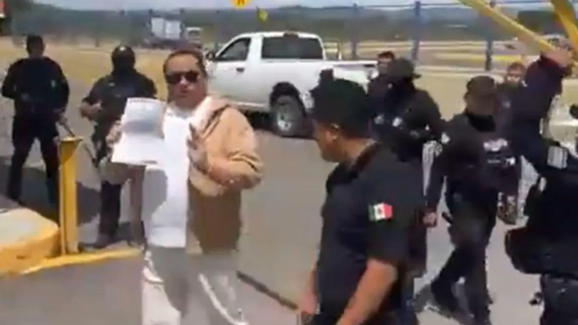 VIDEO: Reaprehenden a exalcalde de Puebla tras salir de prisión; su esposa transmitió el momento en vivo